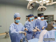 河科大一附院完成省内首例高难度腹腔镜肝胰十二指肠切除手术